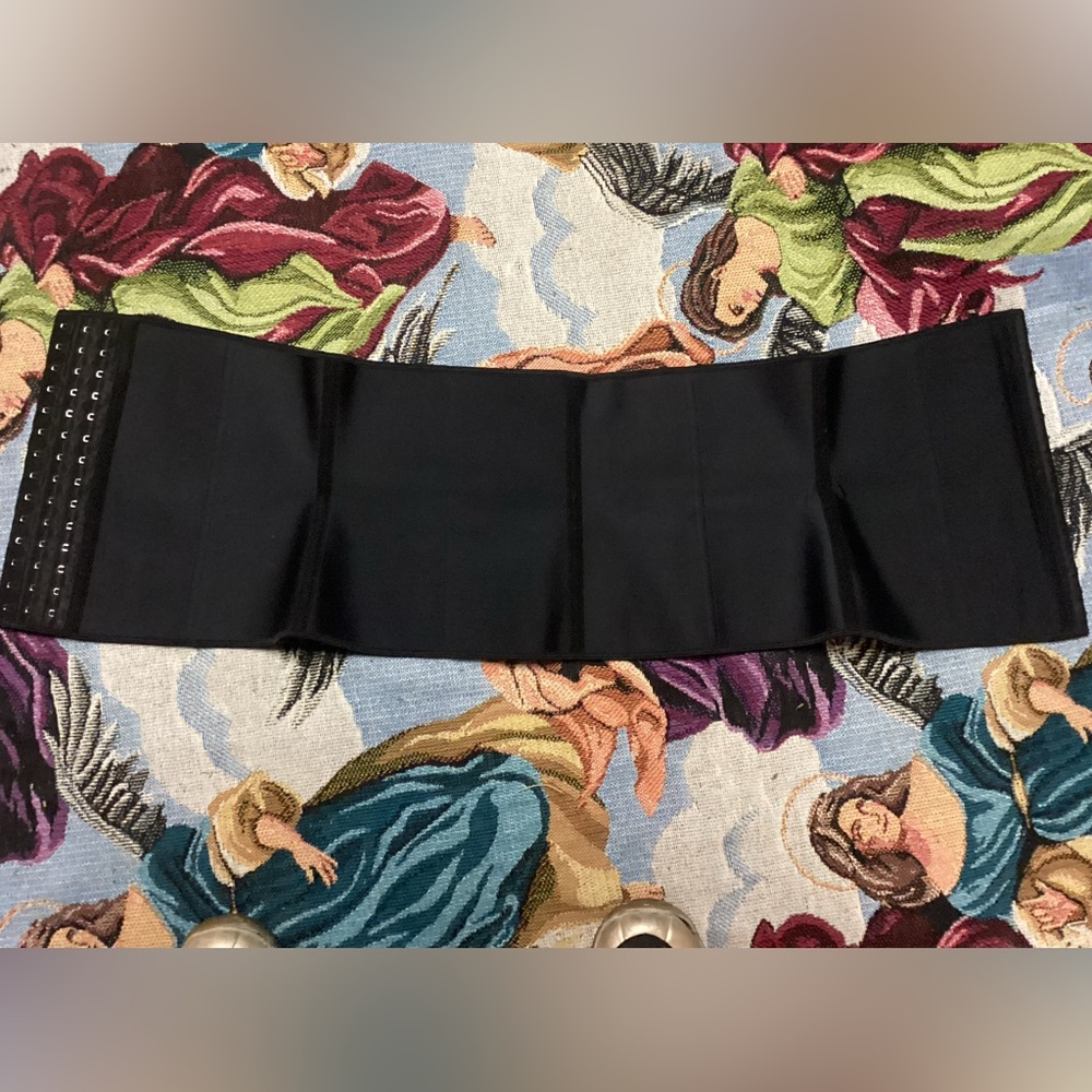 YIANNA CORSET.